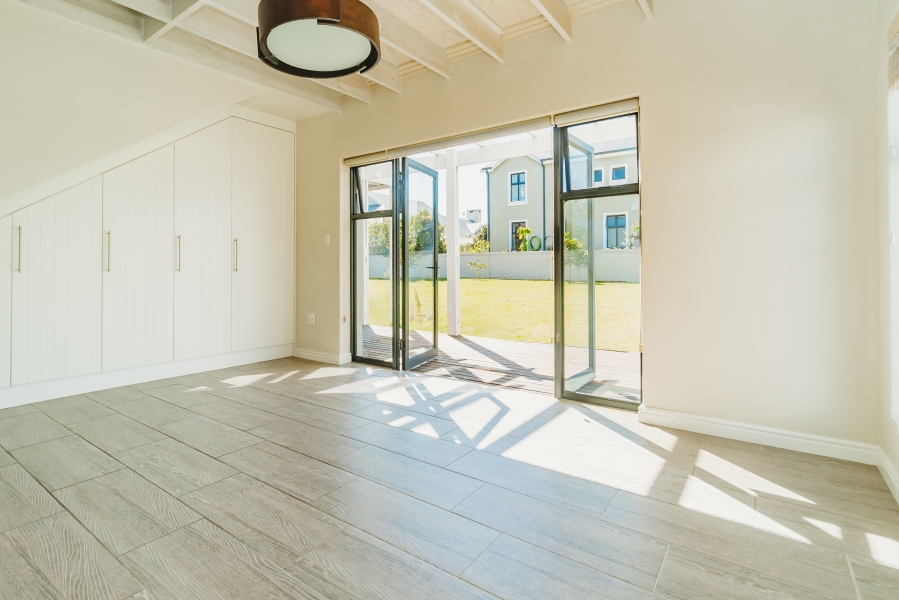 3 Bedroom Property for Sale in Kraaibosch Country Estate Western Cape